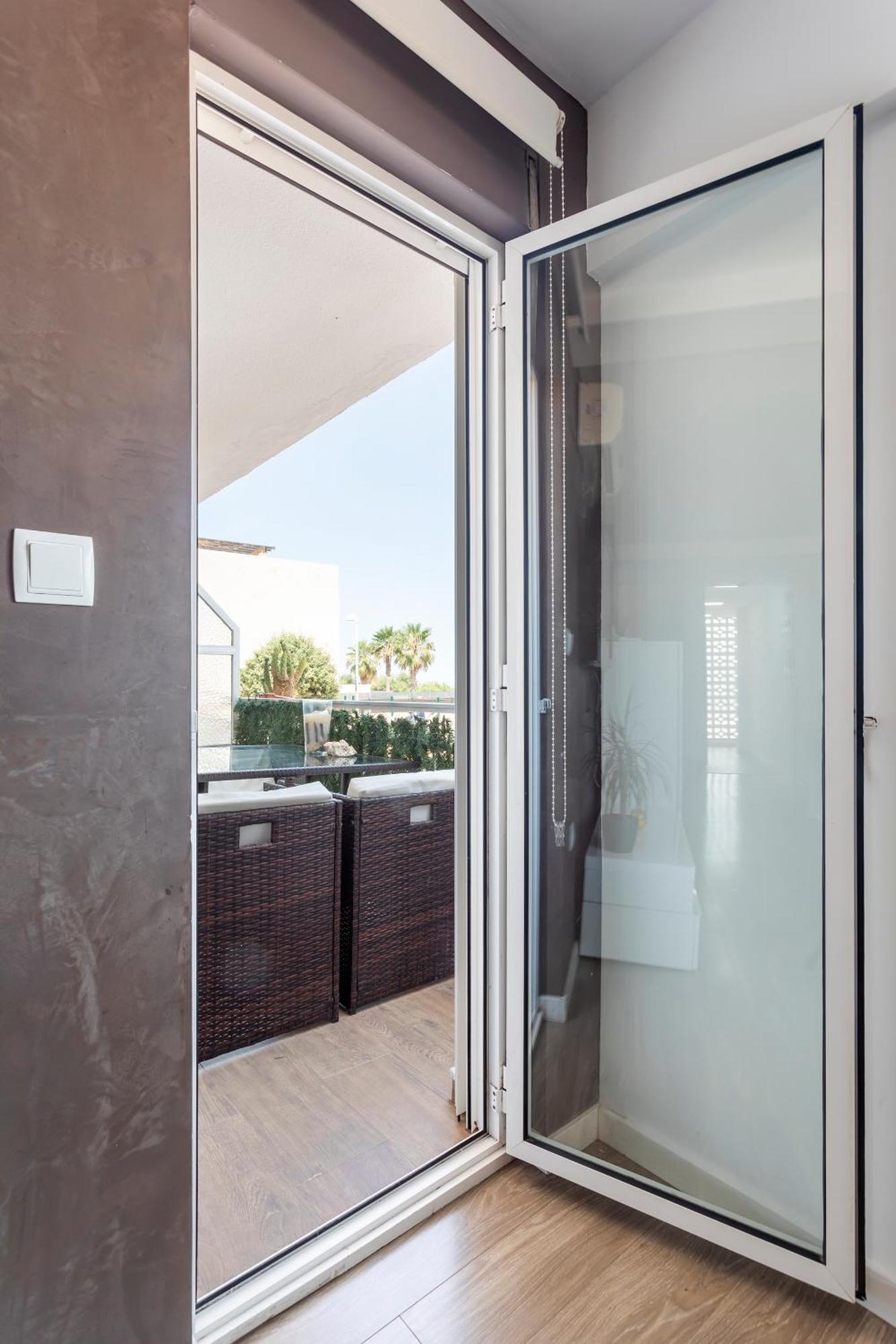 Fantastico Apartamento En Primerisima Linea Playa La Torre  Bagian luar foto